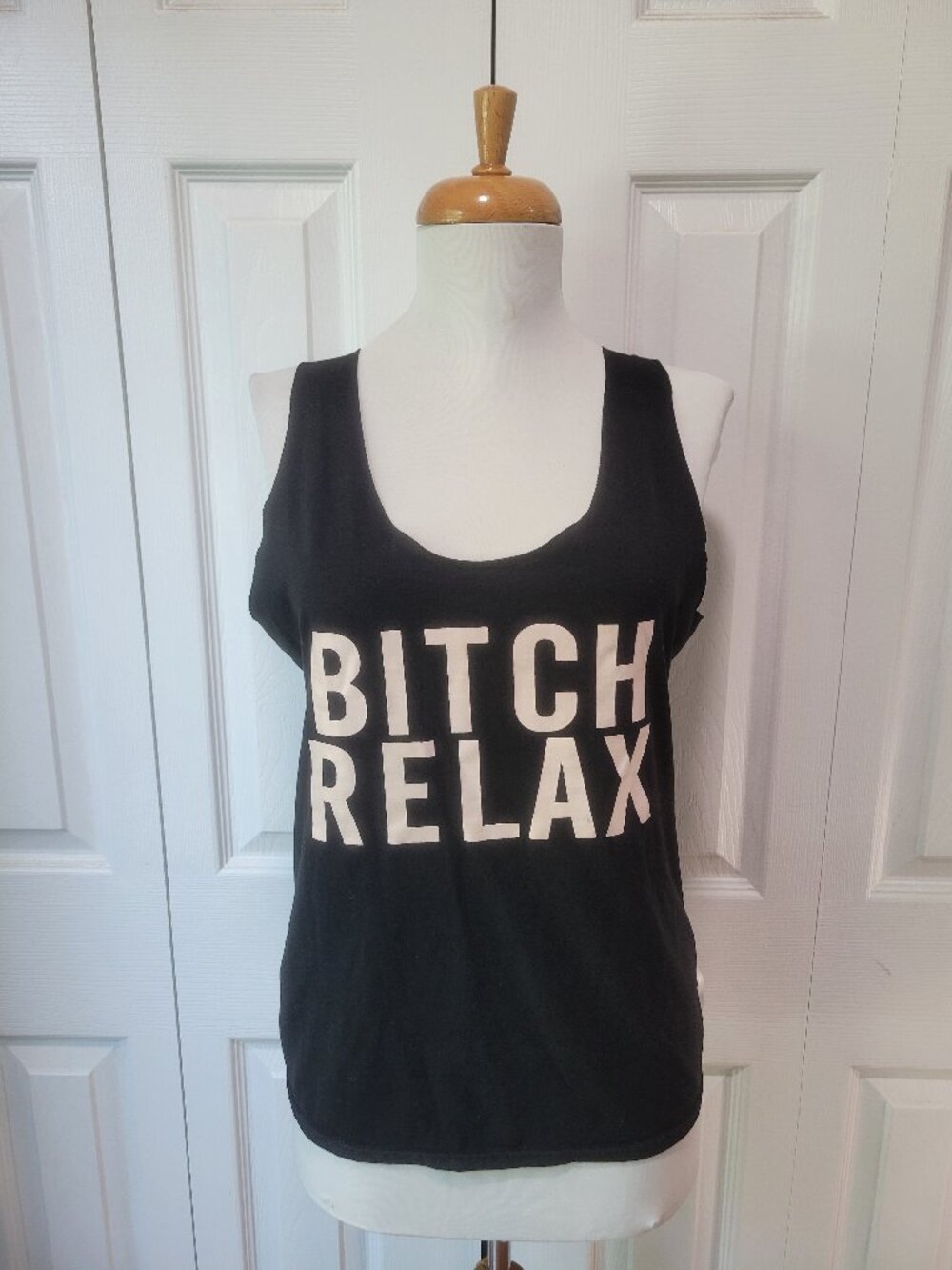 B-TCH RELAX Black White Scoop-Neck Graphic Sleeveless Tank Top sz M/L EUC Summer